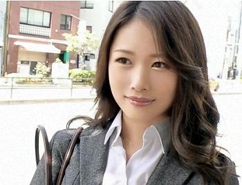 [不倫]超絶美人な新卒OLが既婚上司をエッチに誘って混浴風呂でめちゃくちゃセックスハメ倒し