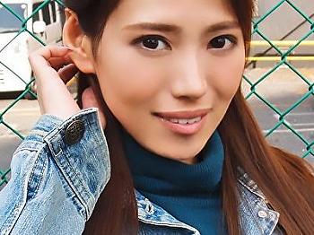 [ナンパ]【素人】横浜で見つけた美形JD！凛とした表情が崩れてしまうほど激ピスされて悶絶！