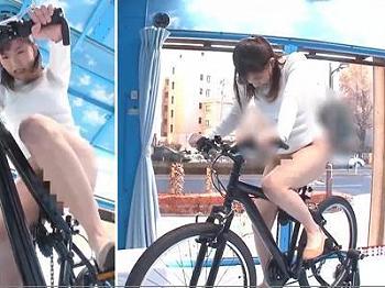 [撮影]«マジックミラー|若妻»ナンパした奥様がアクメ自転車で大量潮吹きからのムラムラが我慢できなくなってそのままエッチ！おかず
