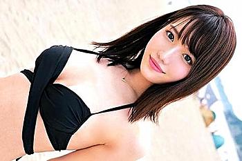 [エロタレ]【素人ナンパ】「軽くこすっただけでイッちゃいそうﾃﾞｽ…♡」ビーチにいる女子の中でもひときわ大きいおっぱいを持つ水着ギャ